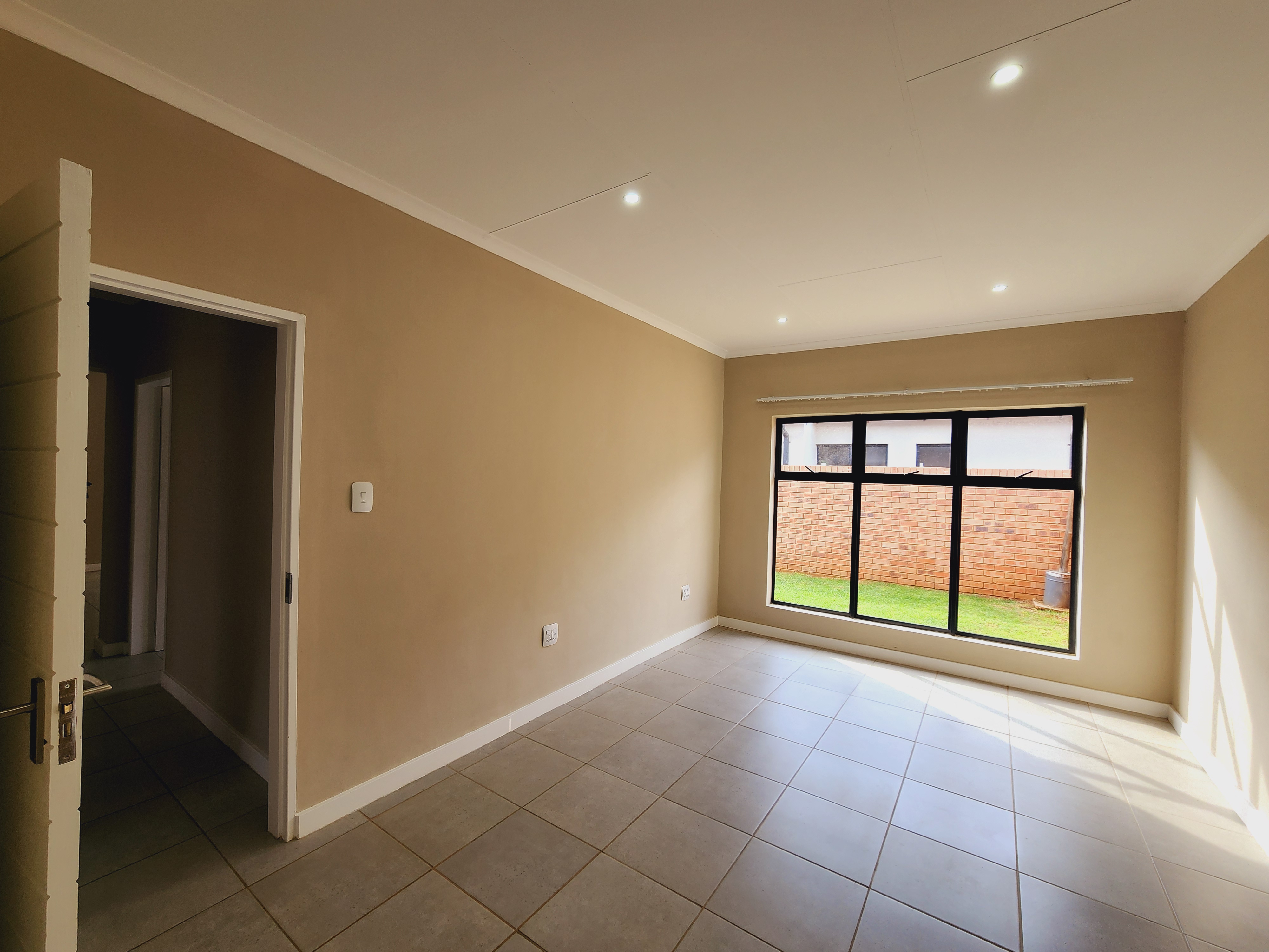 3 Bedroom Property for Sale in De Land Estate North West